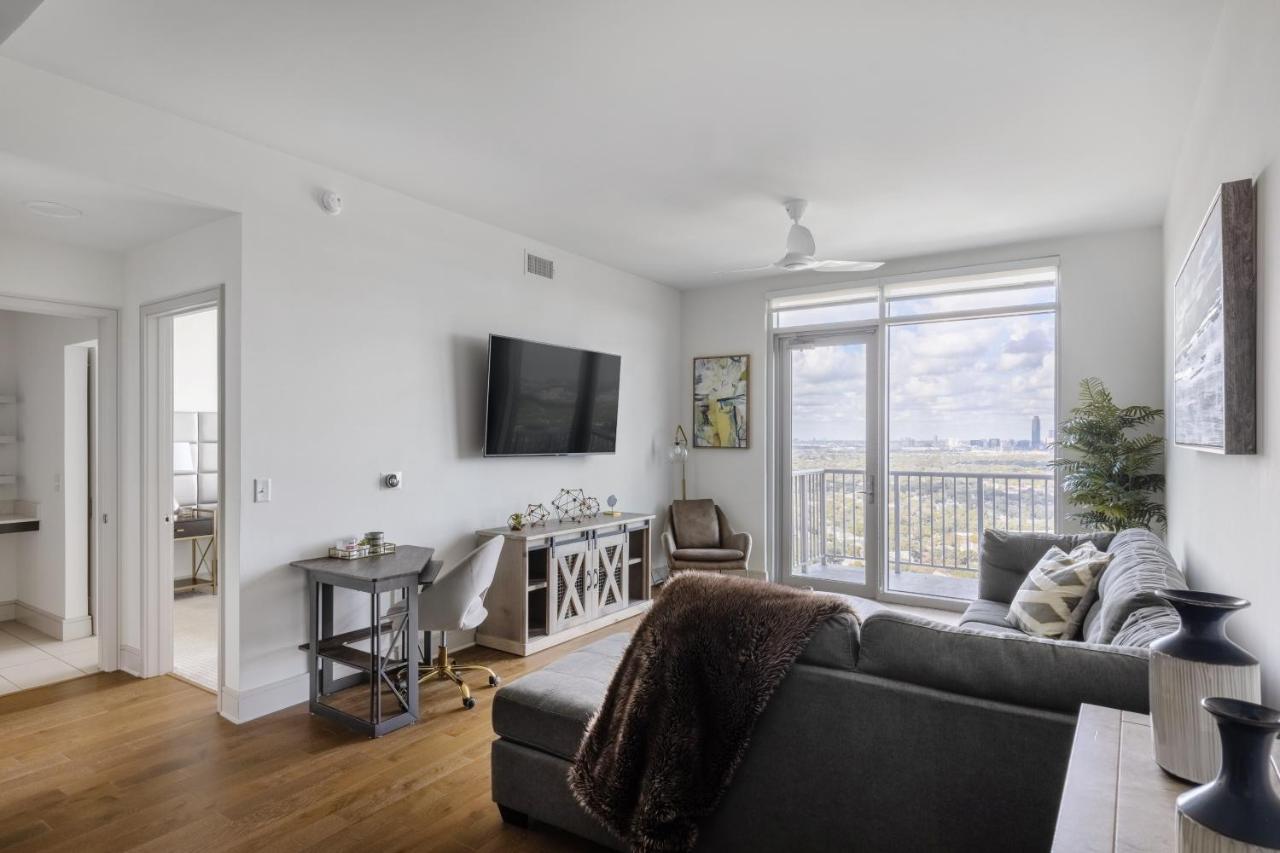 Medcenter Vacation Glasspad Skyline Views, 1 Free Prking Spot, Sleeps 4, Ask For Rental Car Option Houston Eksteriør bilde